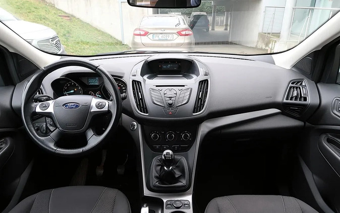 Ford Kuga cena 59900 przebieg: 93000, rok produkcji 2016 z Małogoszcz małe 92